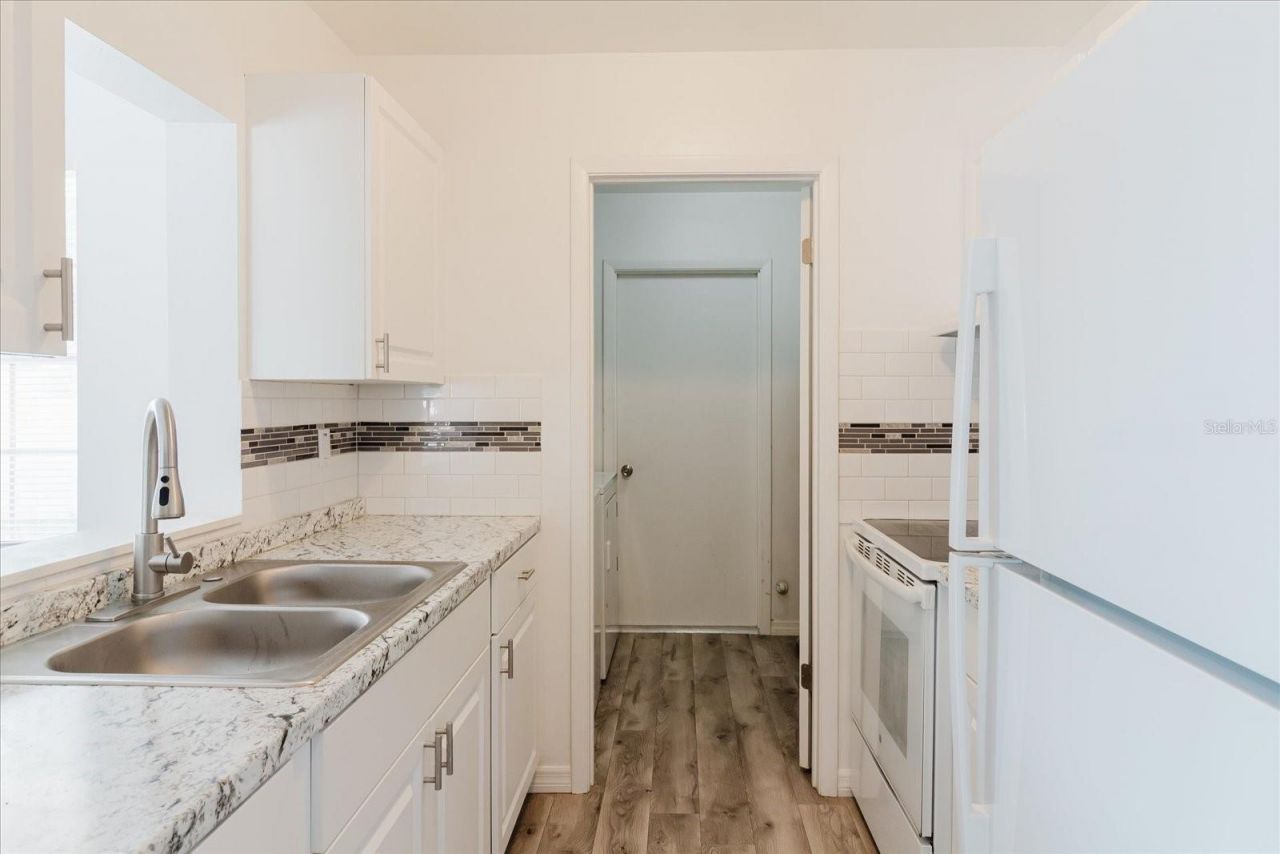 12526 Elgin Boulevard, Spring Hill, FL 34609 Photo
