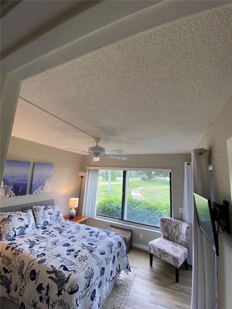6104 Palma Del Mar Boulevard S, Unit 102, Saint Petersburg, FL 33715 Photo