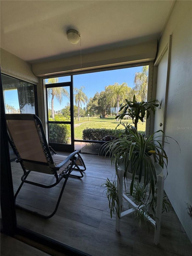 6104 Palma Del Mar Boulevard S, Unit 102, Saint Petersburg, FL 33715 Photo
