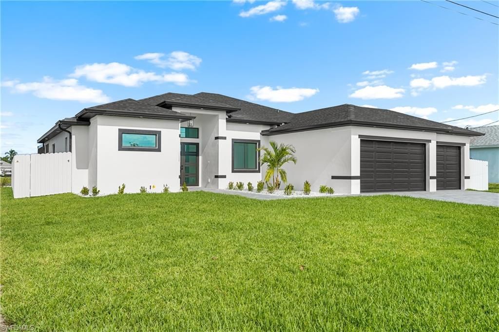 222 SE 2nd Ave, Cape Coral, FL 33990 Photo