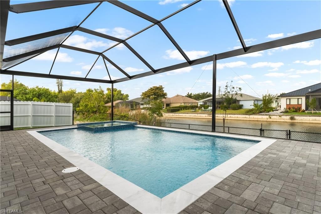 222 SE 2nd Ave, Cape Coral, FL 33990 Photo