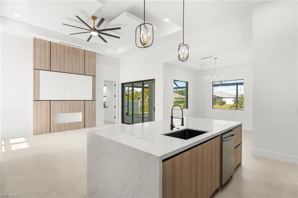 222 SE 2nd Ave, Cape Coral, FL 33990 Photo