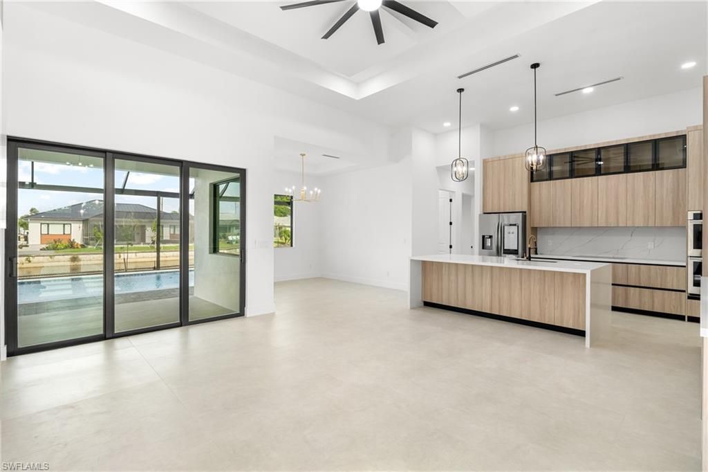 222 SE 2nd Ave, Cape Coral, FL 33990 Photo