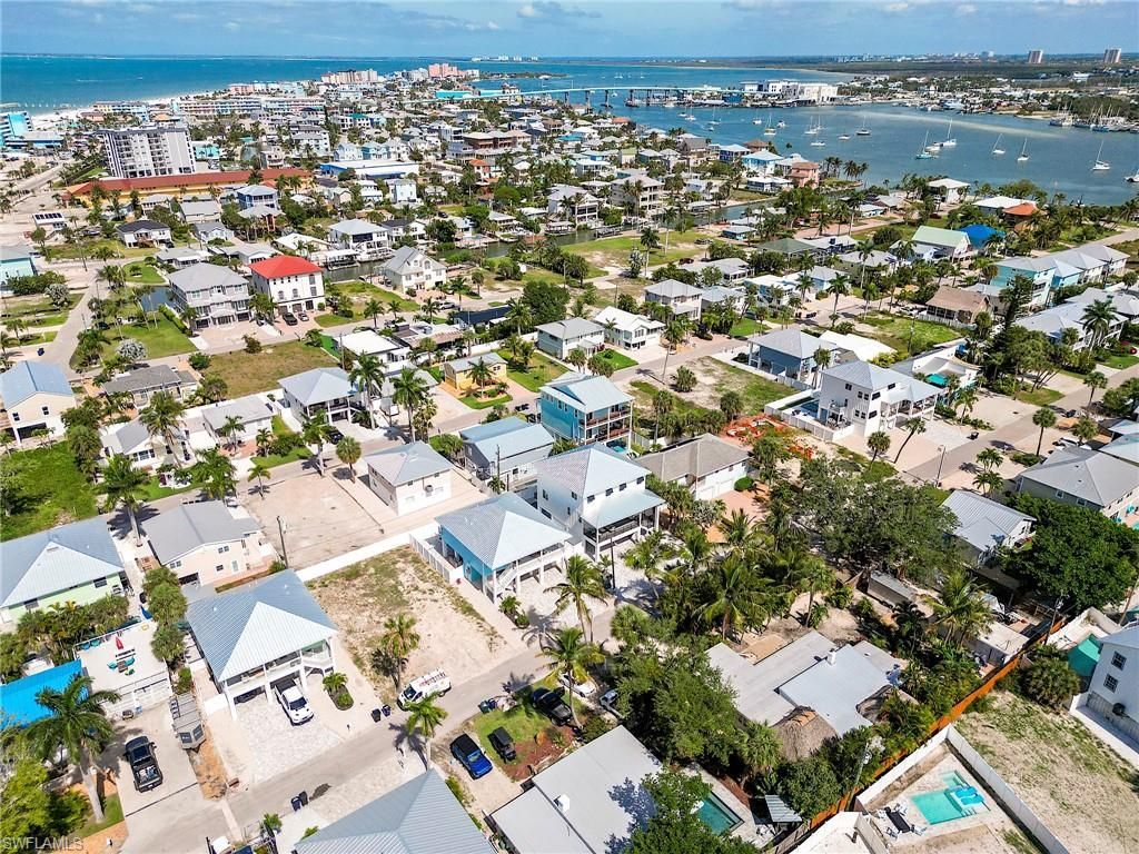 159 Delmar Ave, Fort Myers Beach, FL 33931 Photo