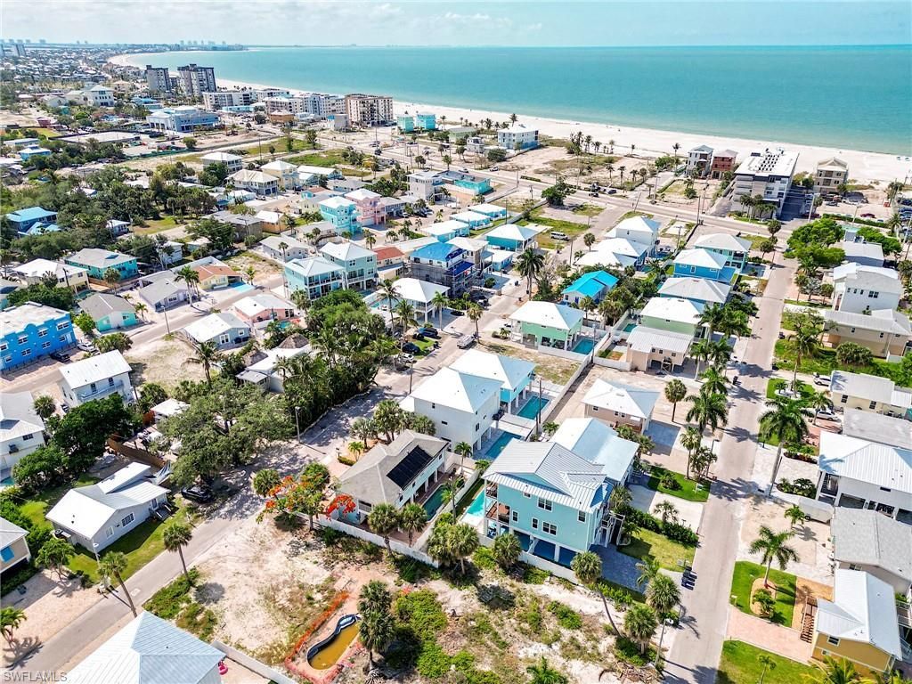 159 Delmar Ave, Fort Myers Beach, FL 33931 Photo