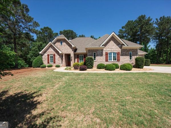 105 Freedom Drive, Forsyth, GA 31029