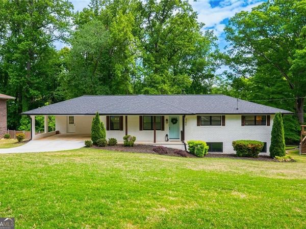4156 Honeysuckle Drive SE, Smyrna, GA 30082