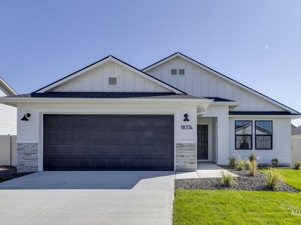 6502 W Plateau Creek Dr, Meridian, ID 83646