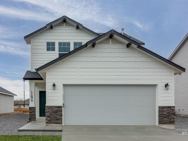 4384 N Alameda Creek Ave, Meridian, ID 83646