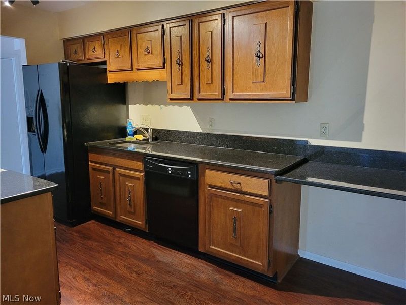 1305 S Lake Wilmer Drive, Unit 303A, Sandusky, OH 44870 Photo 4