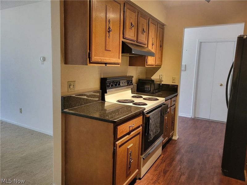 1305 S Lake Wilmer Drive, Unit 303A, Sandusky, OH 44870 Photo 5