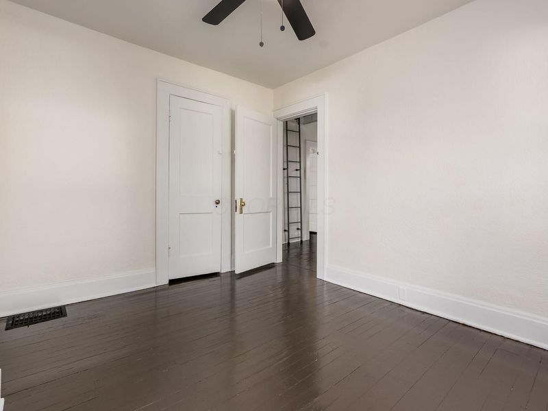 2465 Indiana Avenue, Columbus, OH 43202 Photo 20