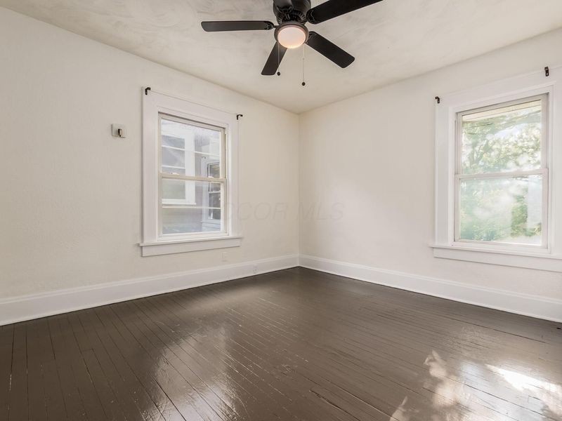2465 Indiana Avenue, Columbus, OH 43202 Photo 22