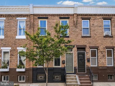 1648 S LAWRENCE STREET, PHILADELPHIA, PA 19148