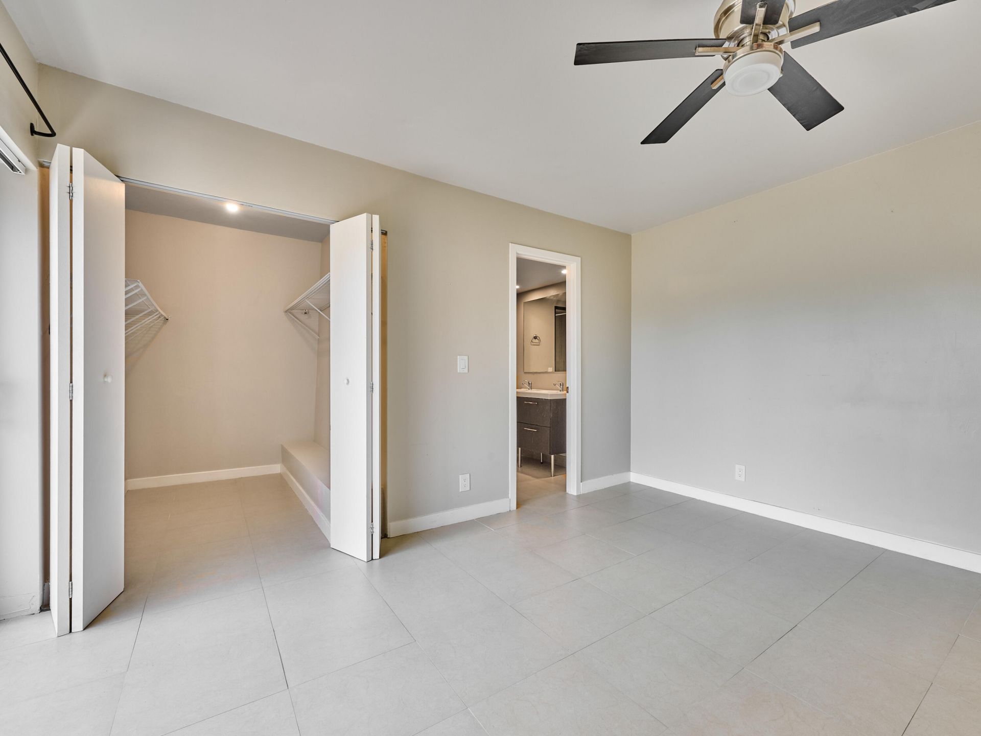 1540 Masters Circle, Unit 180, Delray Beach, FL 33445 Photo