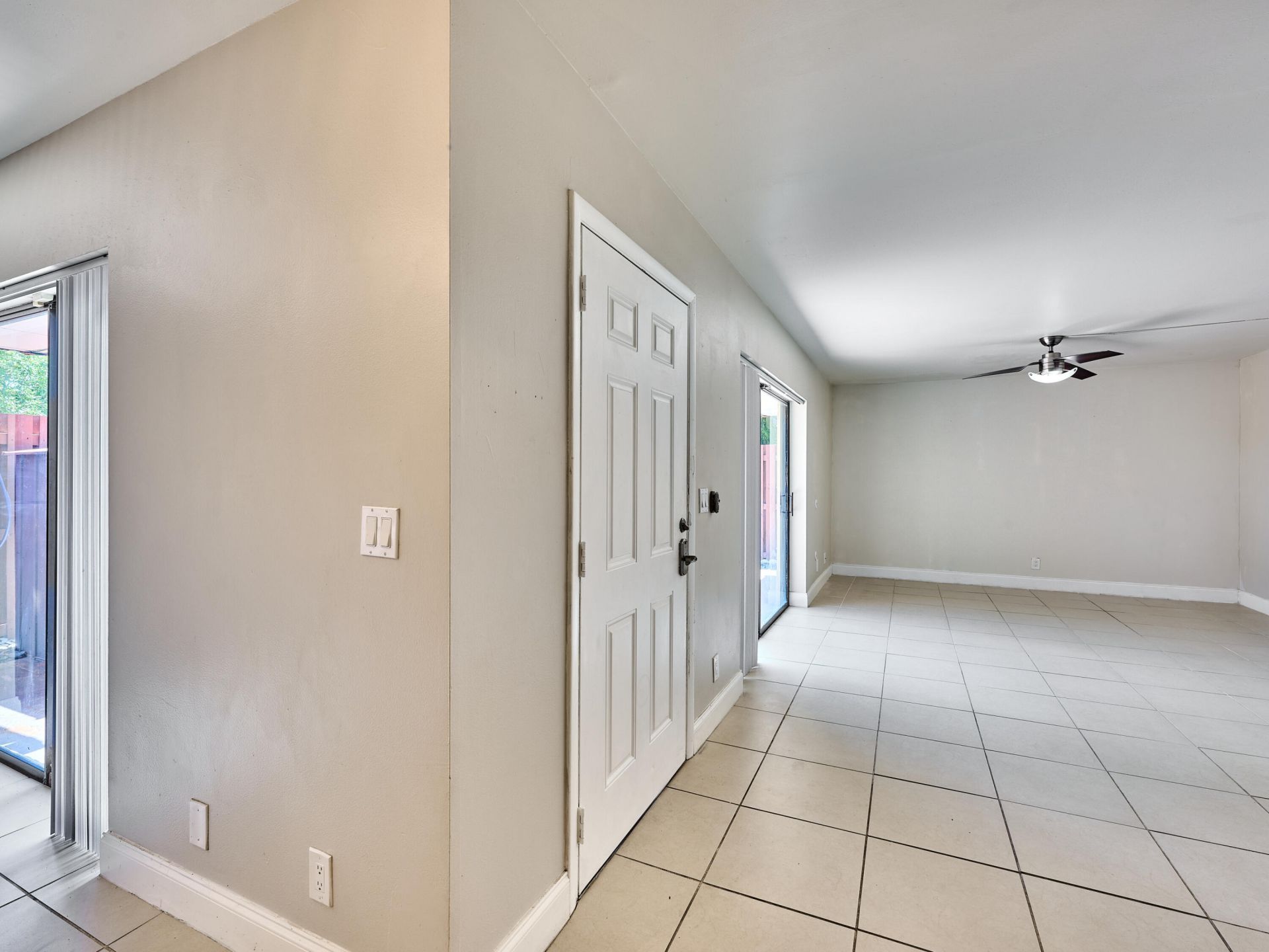 1540 Masters Circle, Unit 180, Delray Beach, FL 33445 Photo