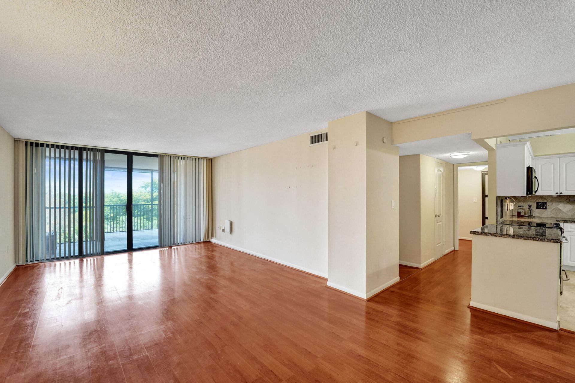2802 N 46th Avenue, Unit B620, Hollywood, FL 33021 Photo