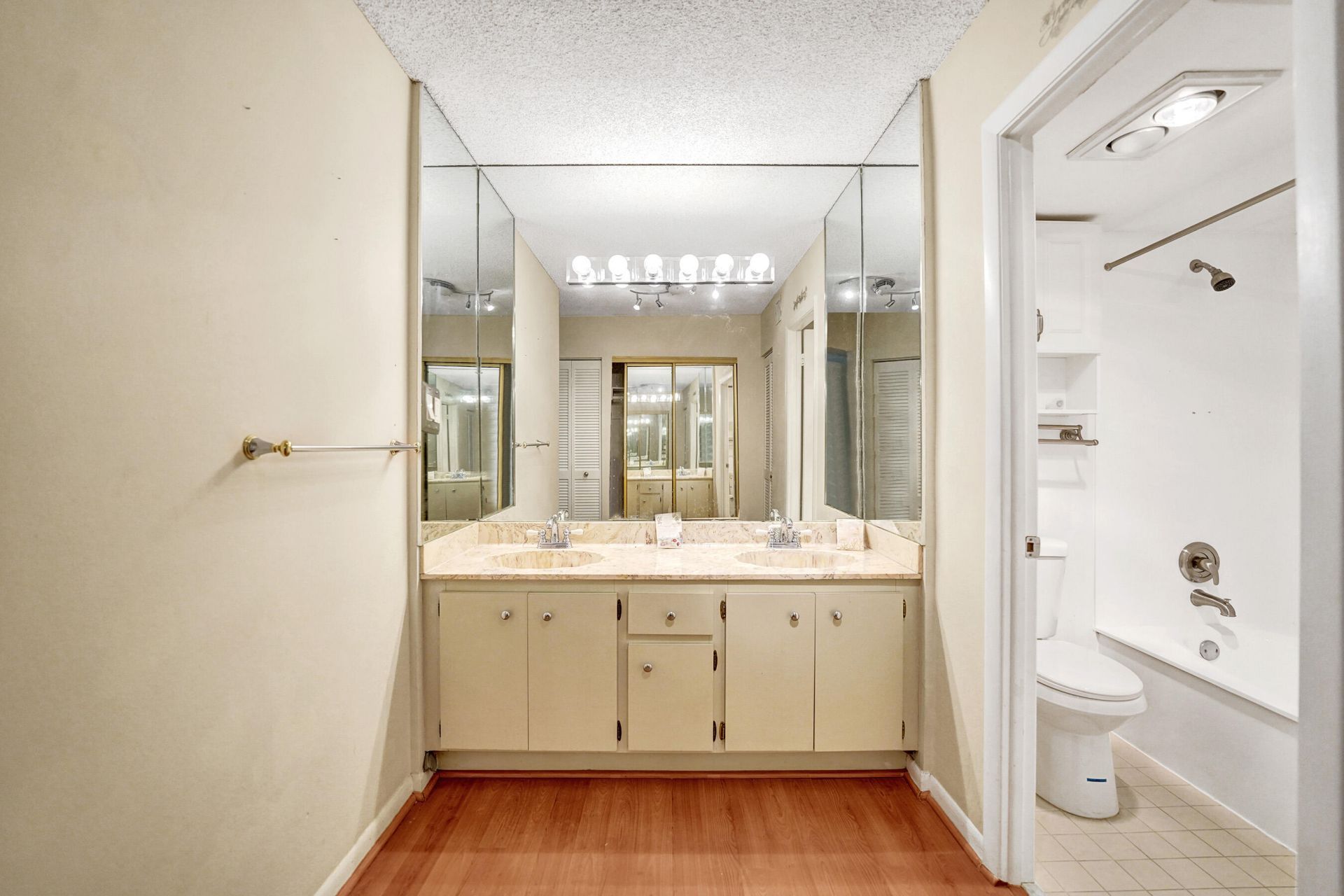 2802 N 46th Avenue, Unit B620, Hollywood, FL 33021 Photo