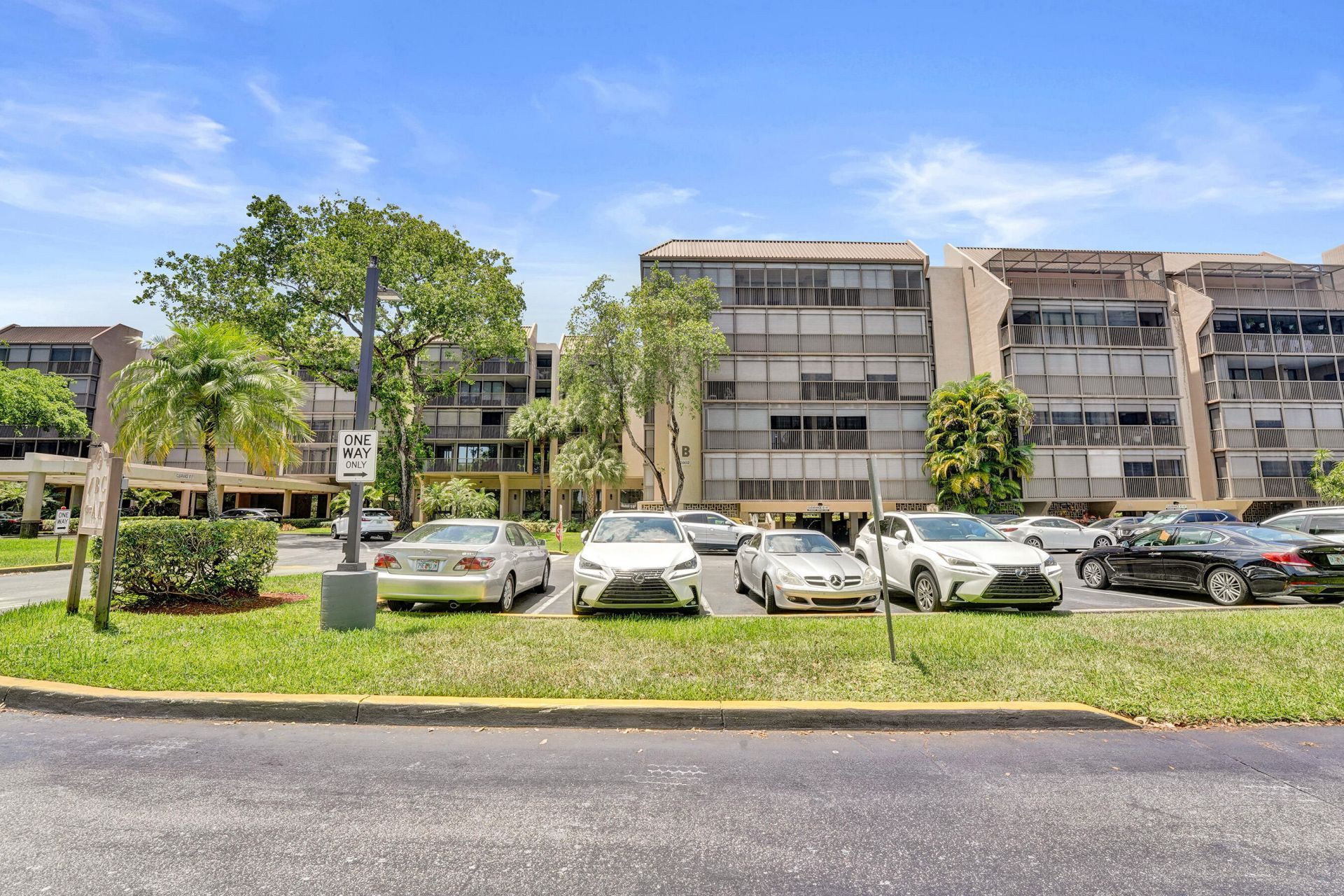 2802 N 46th Avenue, Unit B620, Hollywood, FL 33021 Photo