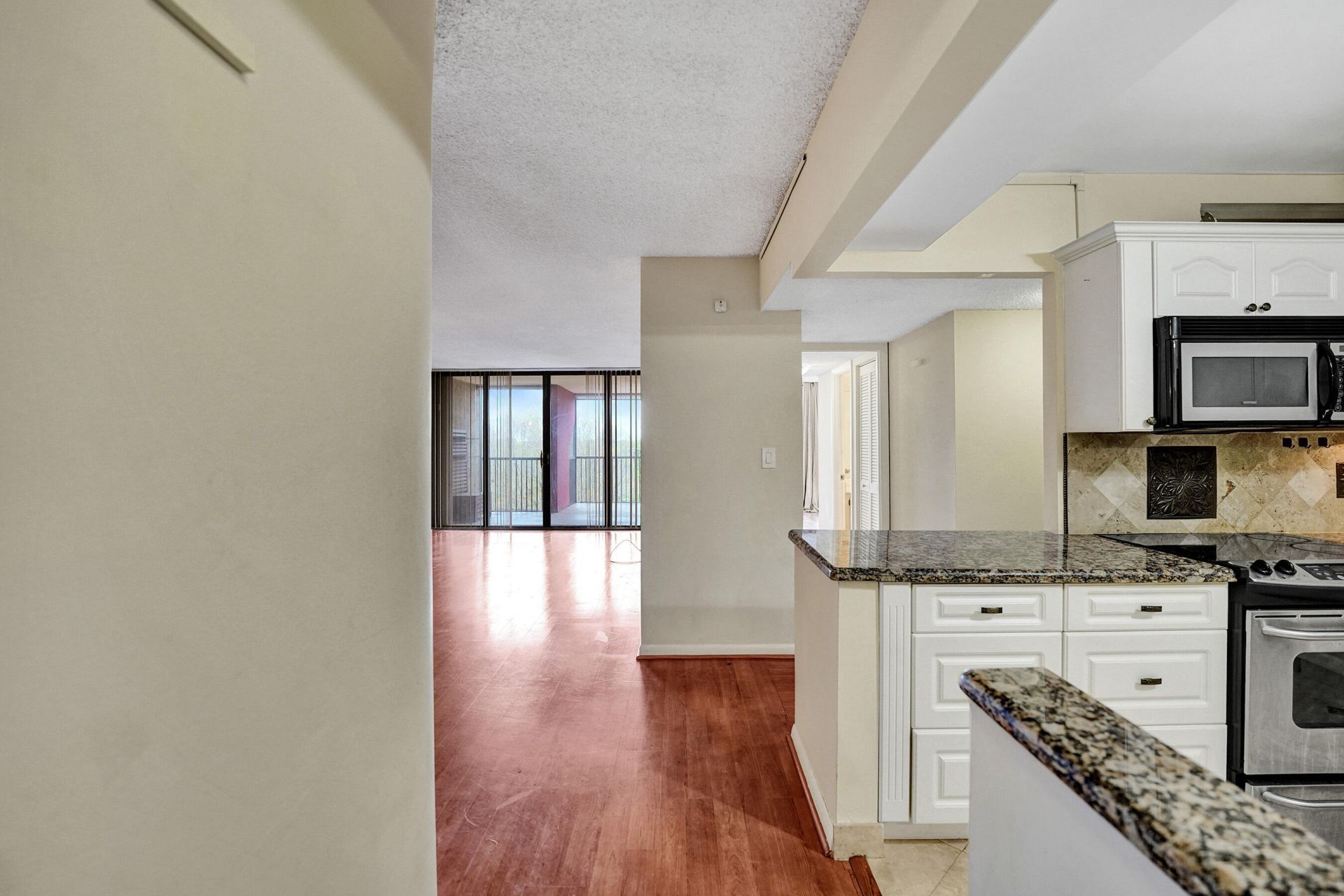 2802 N 46th Avenue, Unit B620, Hollywood, FL 33021 Photo