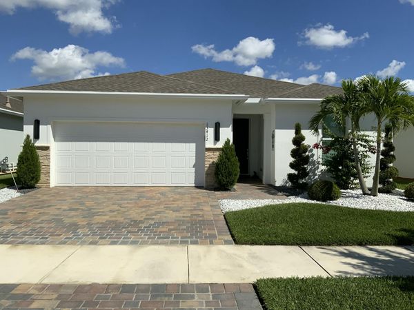 13412 SW Vermillion Circle, Port St. Lucie, FL 34987
