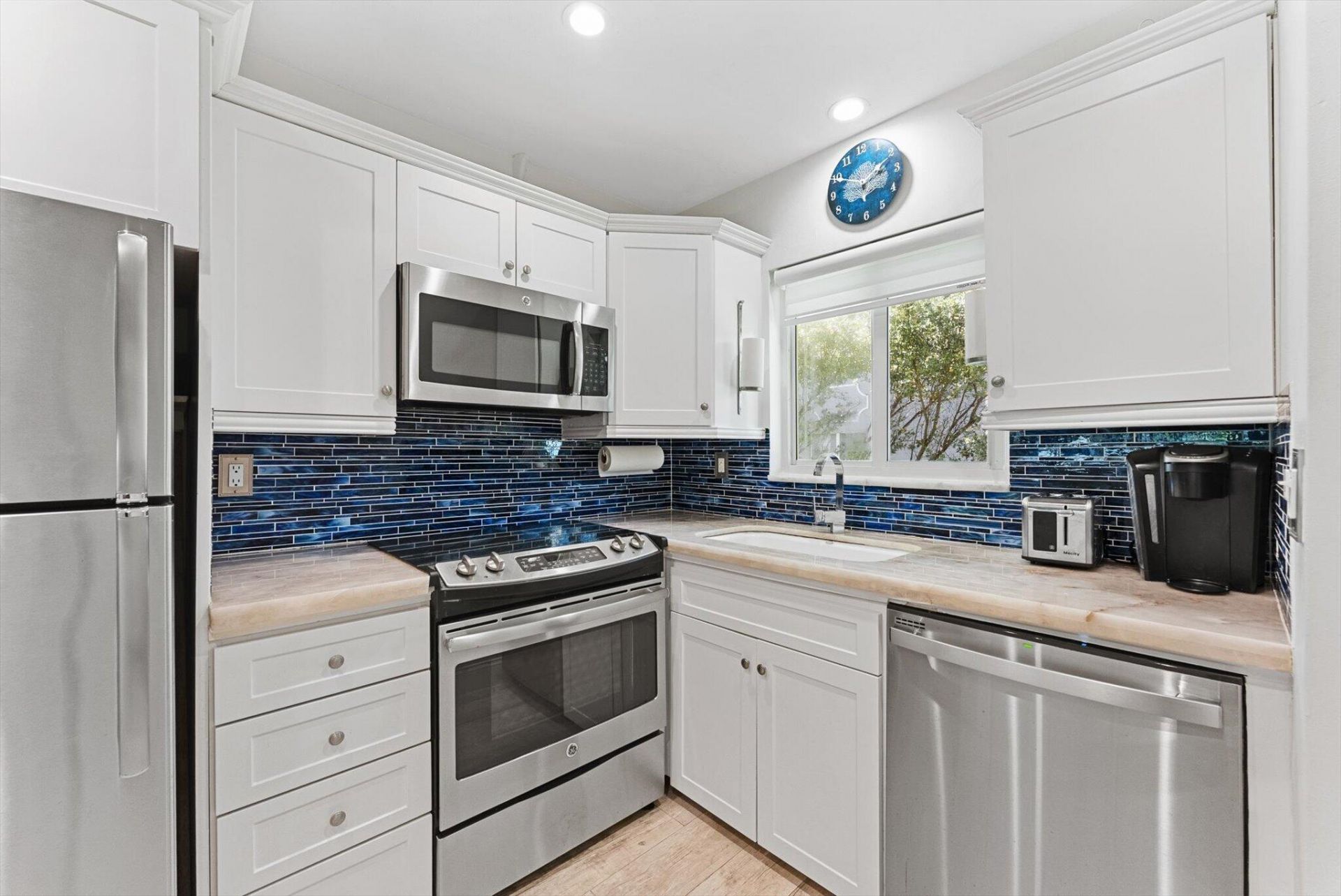 1199 Hillsboro Mile, Pompano Beach, FL 33062 Photo