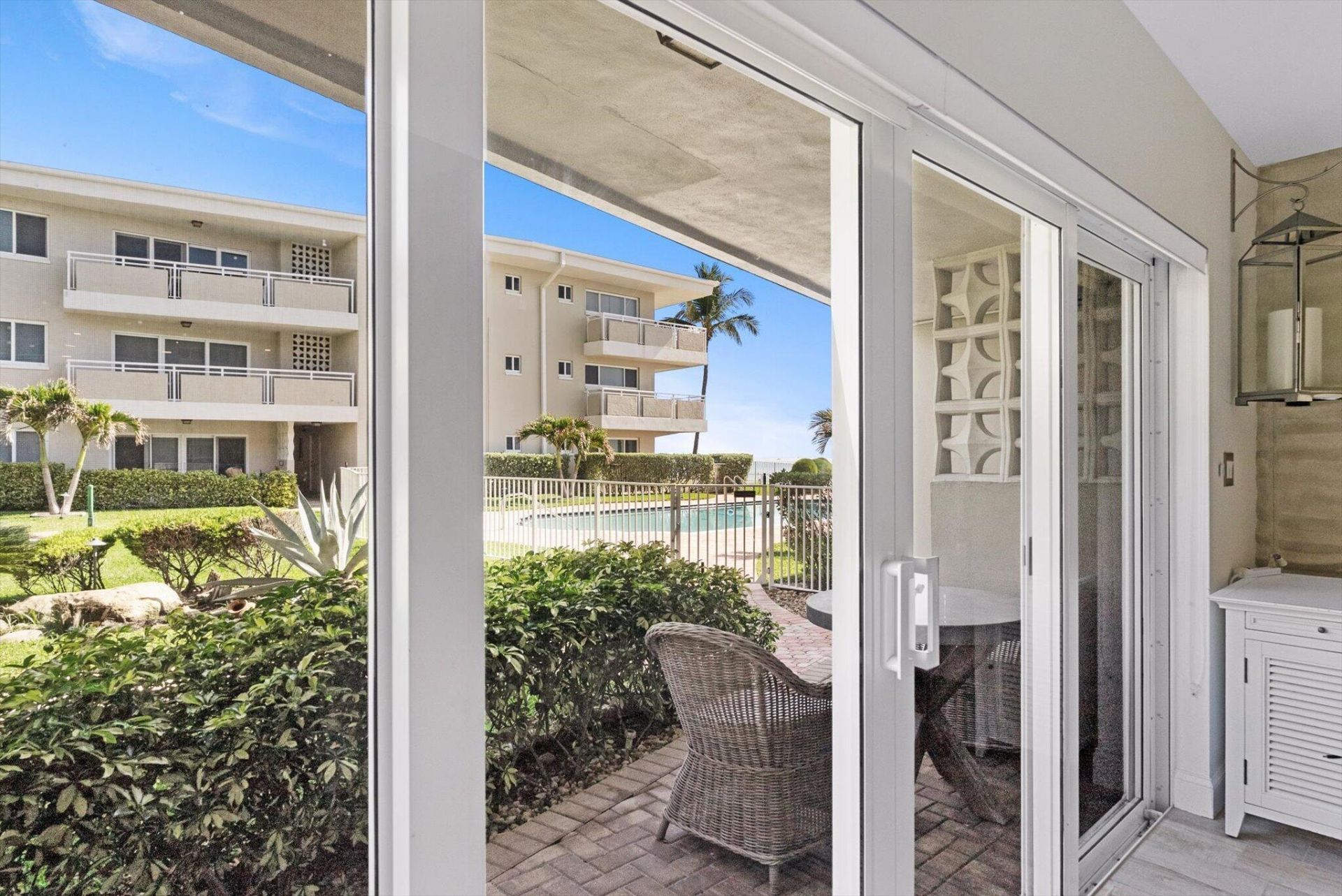 1199 Hillsboro Mile, Pompano Beach, FL 33062 Photo