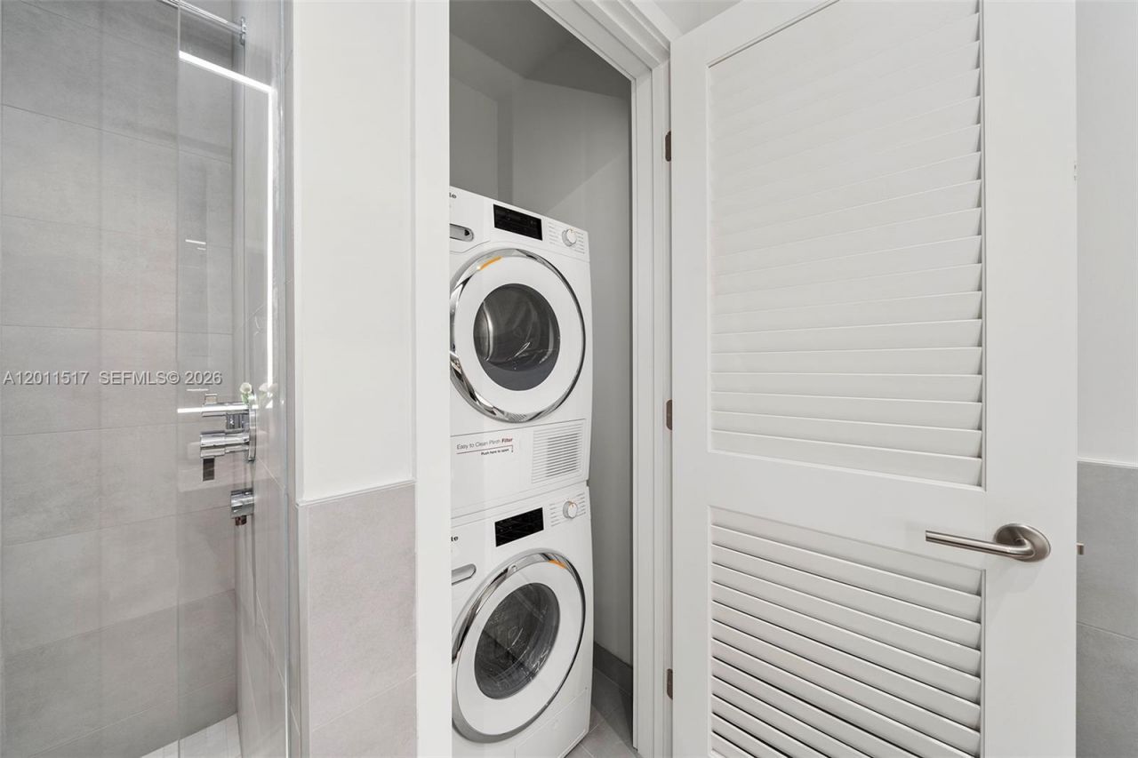 500 Alton Rd , Unit 501, Miami Beach, FL 33139 Photo