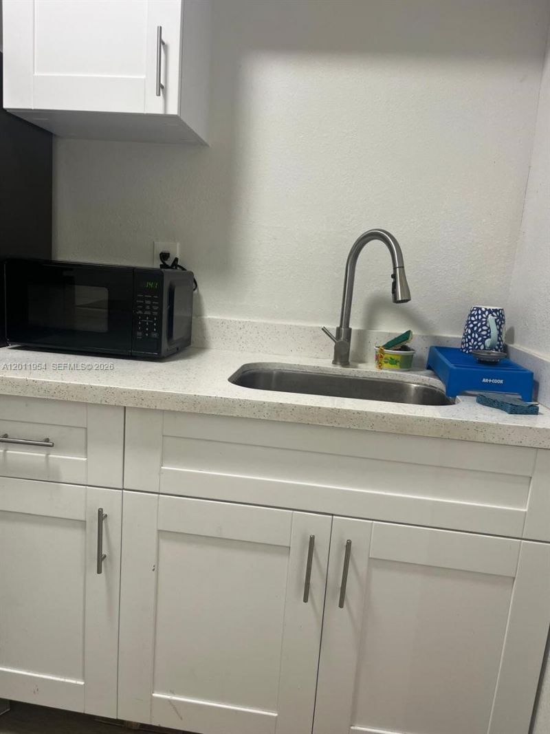 1631 NW 29th Ave , Unit 3, Miami, FL 33125 Photo