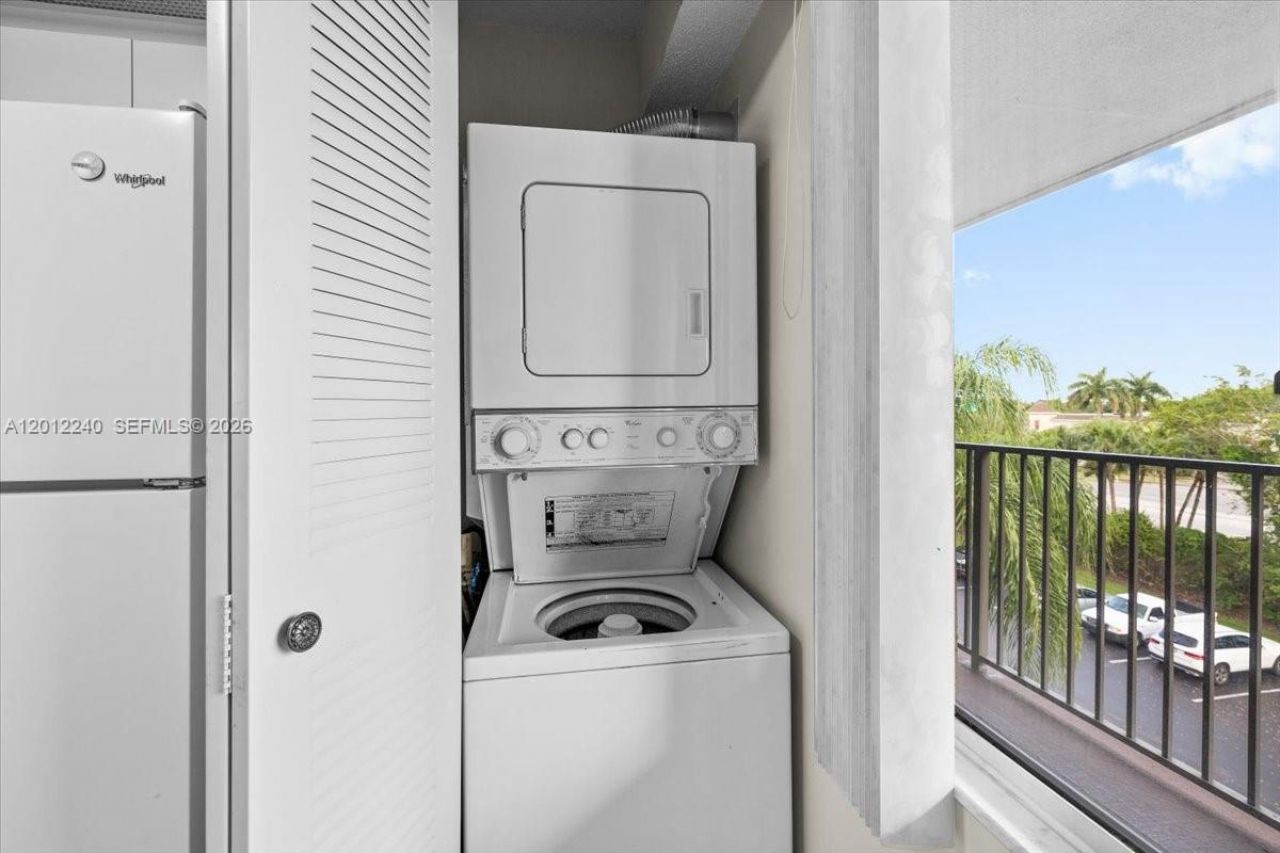12551 SW 16th Ct, Unit 404C, Pembroke Pines, FL 33027 Photo