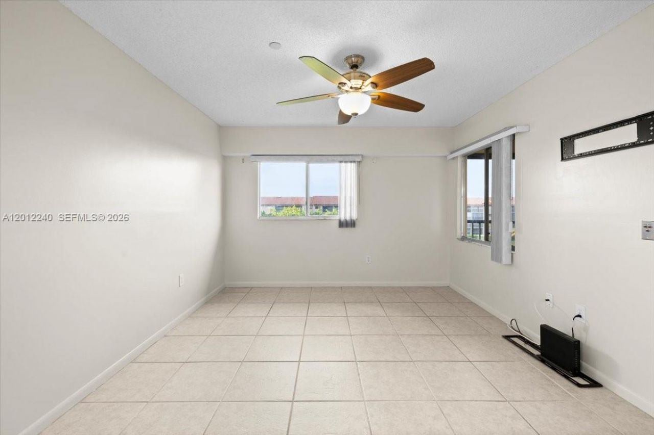 12551 SW 16th Ct, Unit 404C, Pembroke Pines, FL 33027 Photo