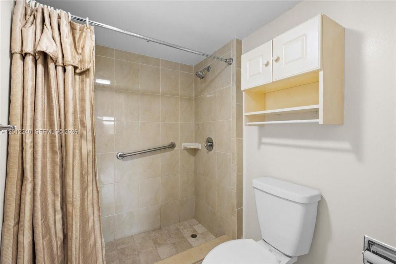 12551 SW 16th Ct, Unit 404C, Pembroke Pines, FL 33027 Photo