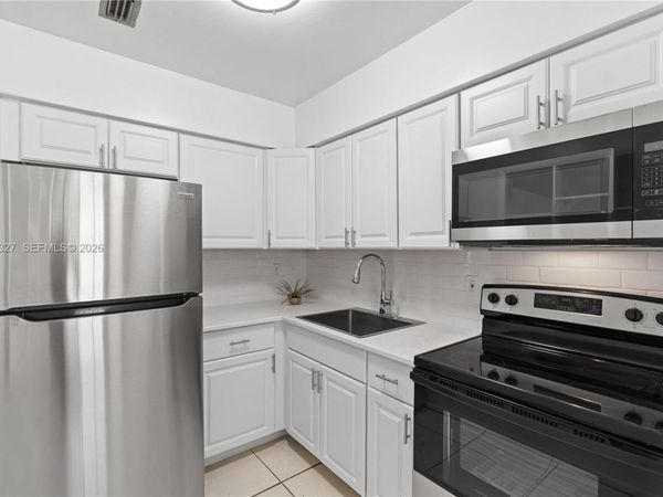 2325 NW 52nd Ct , Unit 2325, Fort Lauderdale, FL 33309
