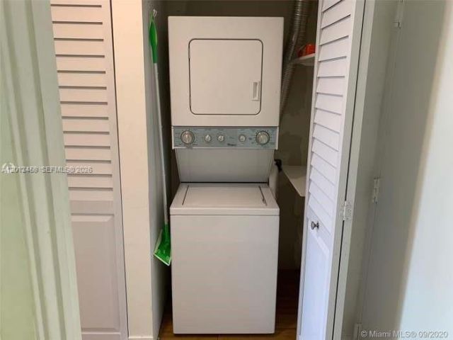 2740 SW 28th Ter , Unit 203, Miami, FL 33133 Photo