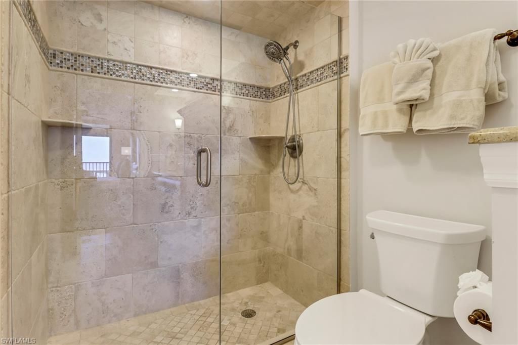 10851 Gulf Shore Dr , Unit 502, Naples, FL 34108 Photo