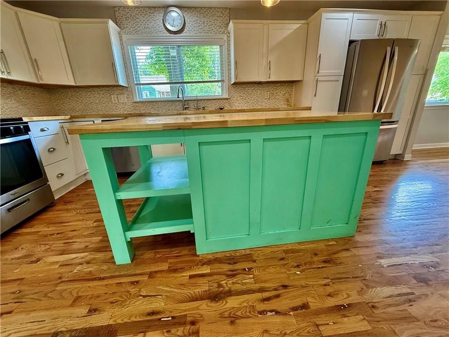 Property Image 25