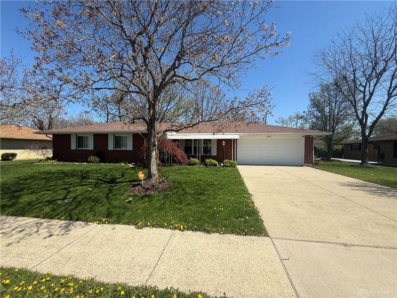 6418 Oakhurst Place, Vandalia, OH 45414 Photo 1