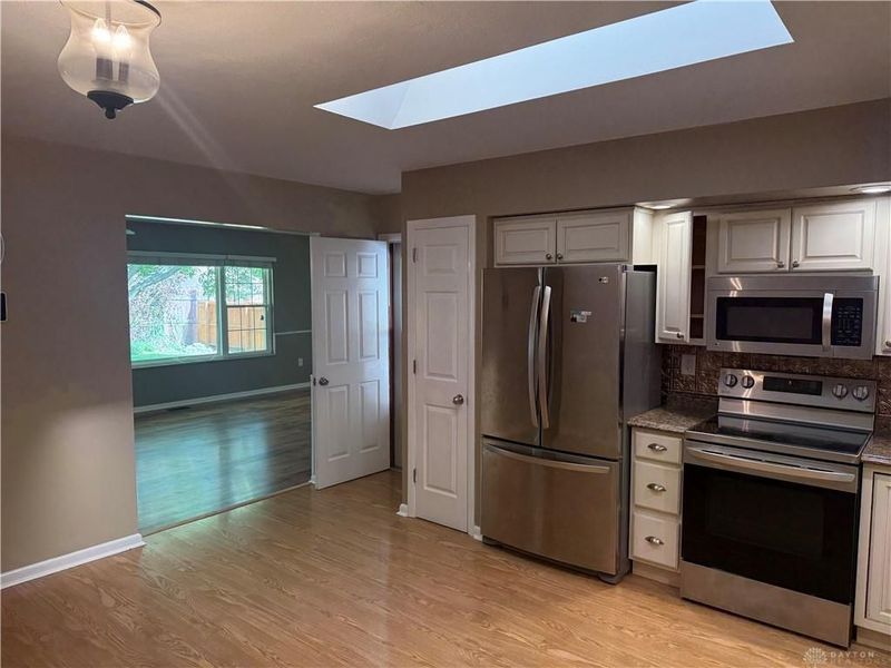 6418 Oakhurst Place, Vandalia, OH 45414 Photo 14