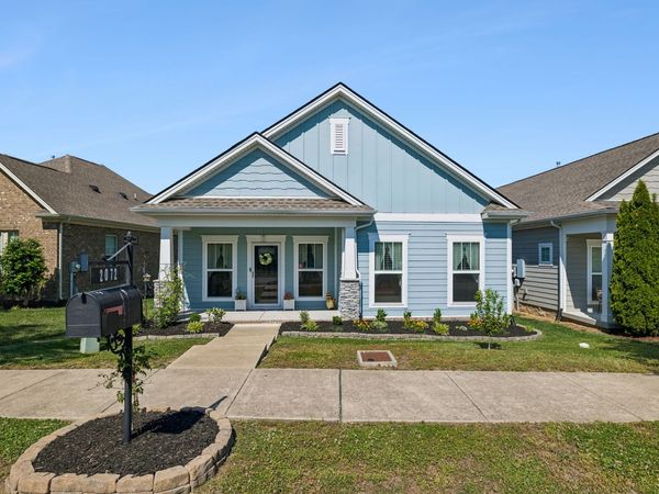 2072 Kirkwall Dr , Nolensville, TN 37135