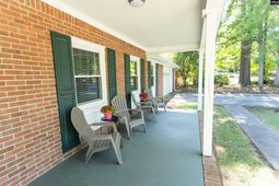 215 Lingstrom Lane photo 4