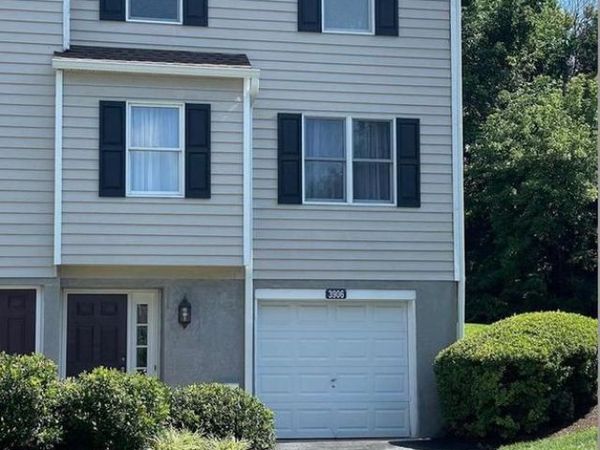 3906 FOX POINTE COURT, Unit 3906, GLEN MILLS, PA 19342