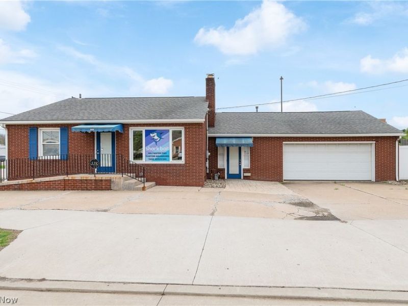 5112 Portage Street NW, North Canton, OH 44720 Photo 1