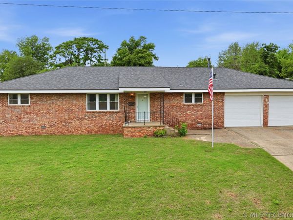 719 N Ohio Avenue , Drumright, OK 74030