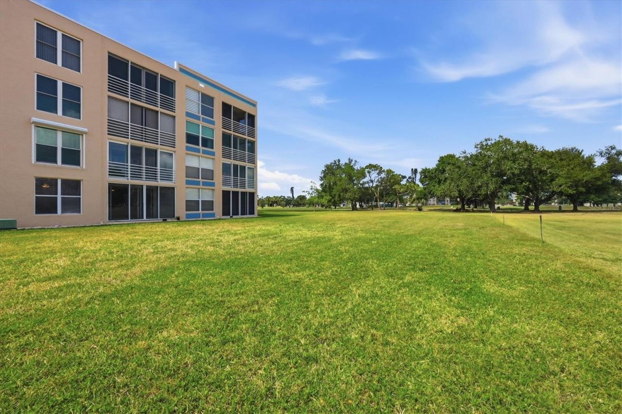 4440 Fairways Boulevard, Unit 108, Bradenton, FL 34209 Photo