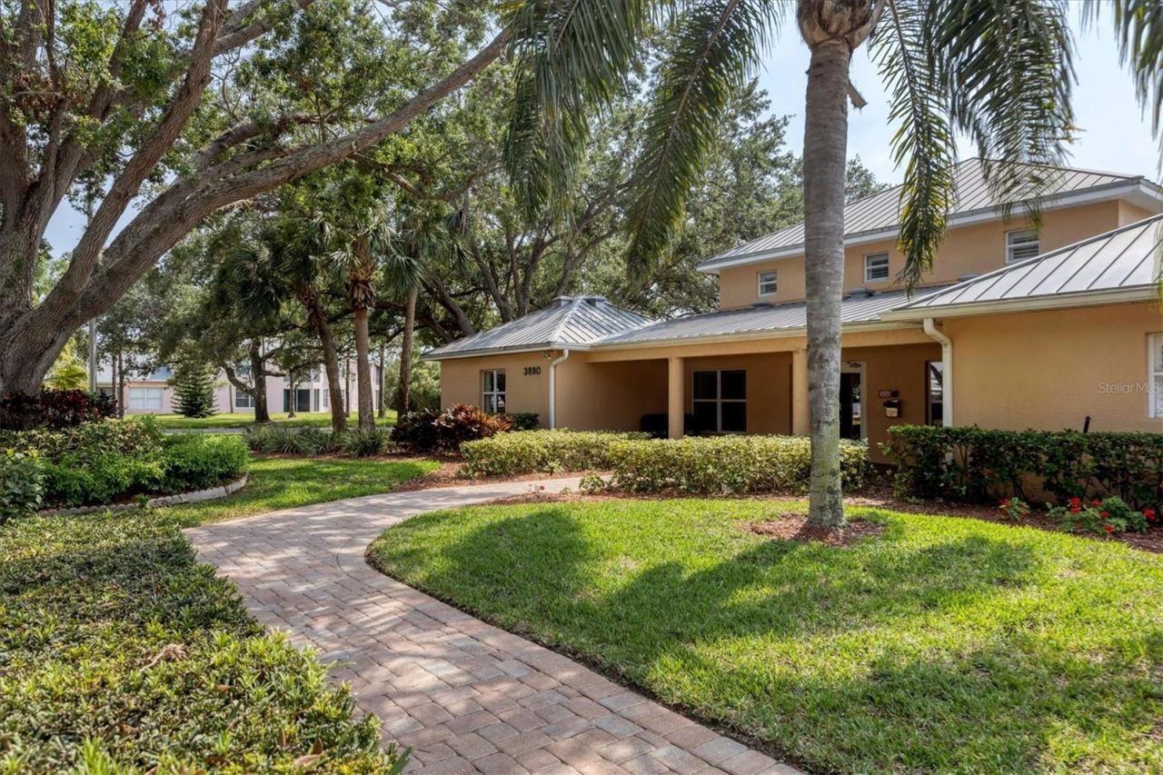 4440 Fairways Boulevard, Unit 108, Bradenton, FL 34209 Photo