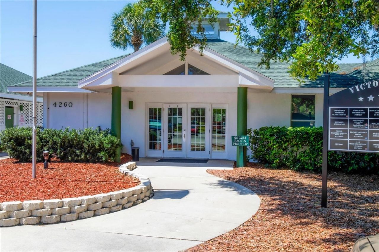 4440 Fairways Boulevard, Unit 108, Bradenton, FL 34209 Photo