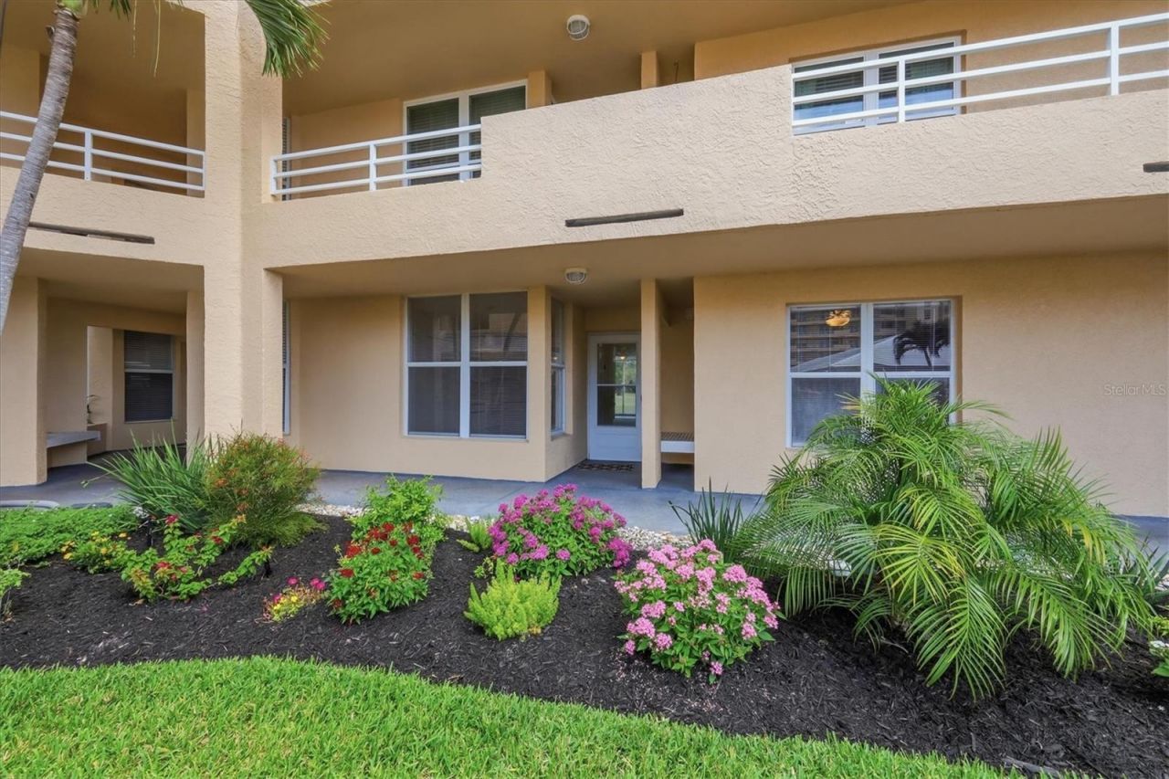 4440 Fairways Boulevard, Unit 108, Bradenton, FL 34209 Photo