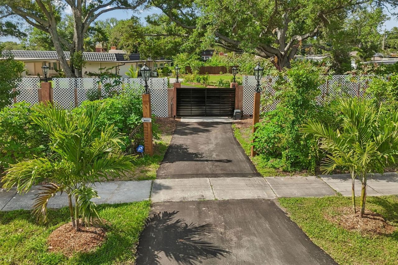1875 Belleair Road, Clearwater, FL 33764 Photo