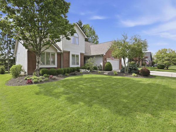 629 Reindeer Lane, Columbus, OH 43230