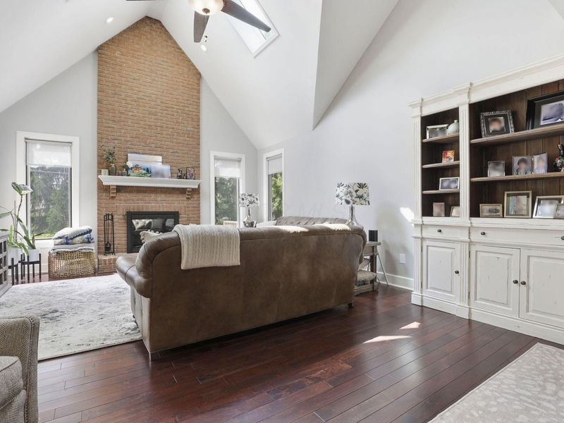 629 Reindeer Lane, Columbus, OH 43230 Photo 13